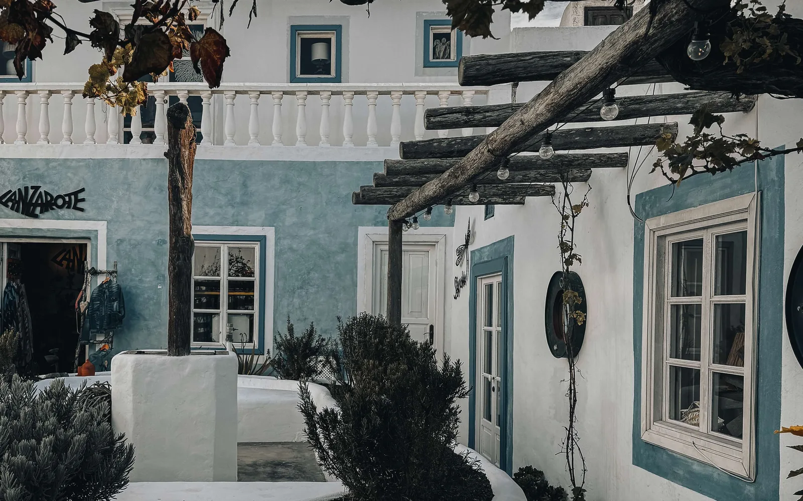 A shaded courtyard at Palmera shop.